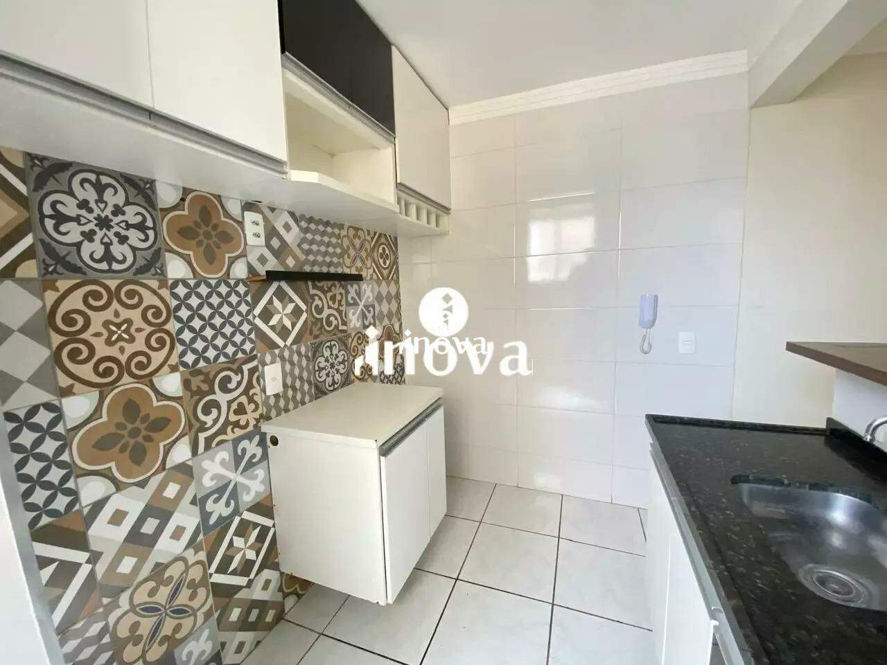 Apartamento para aluguel no Umuarama: 