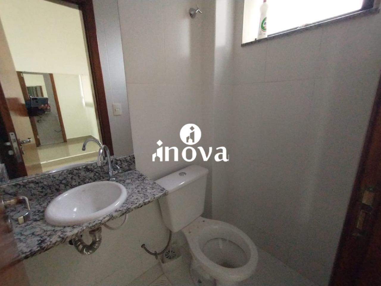 Sala ou Loja para aluguel no Santa Maria: 