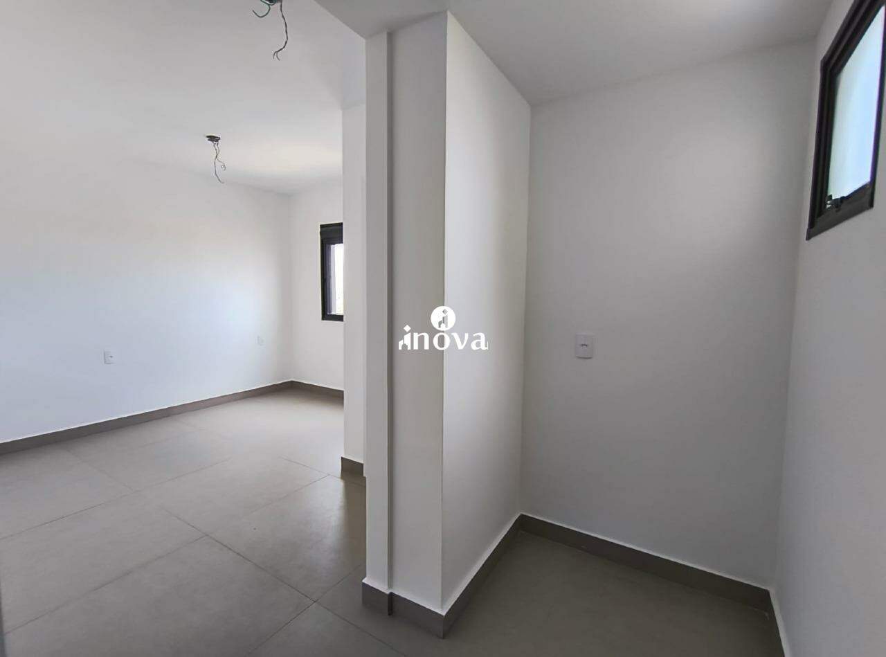 Apartamento à venda no Santa Maria: 