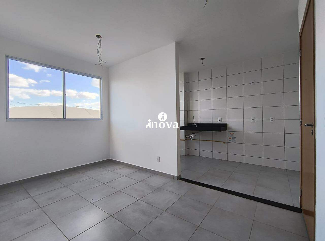 Apartamento à venda no Manoel Mendes: 