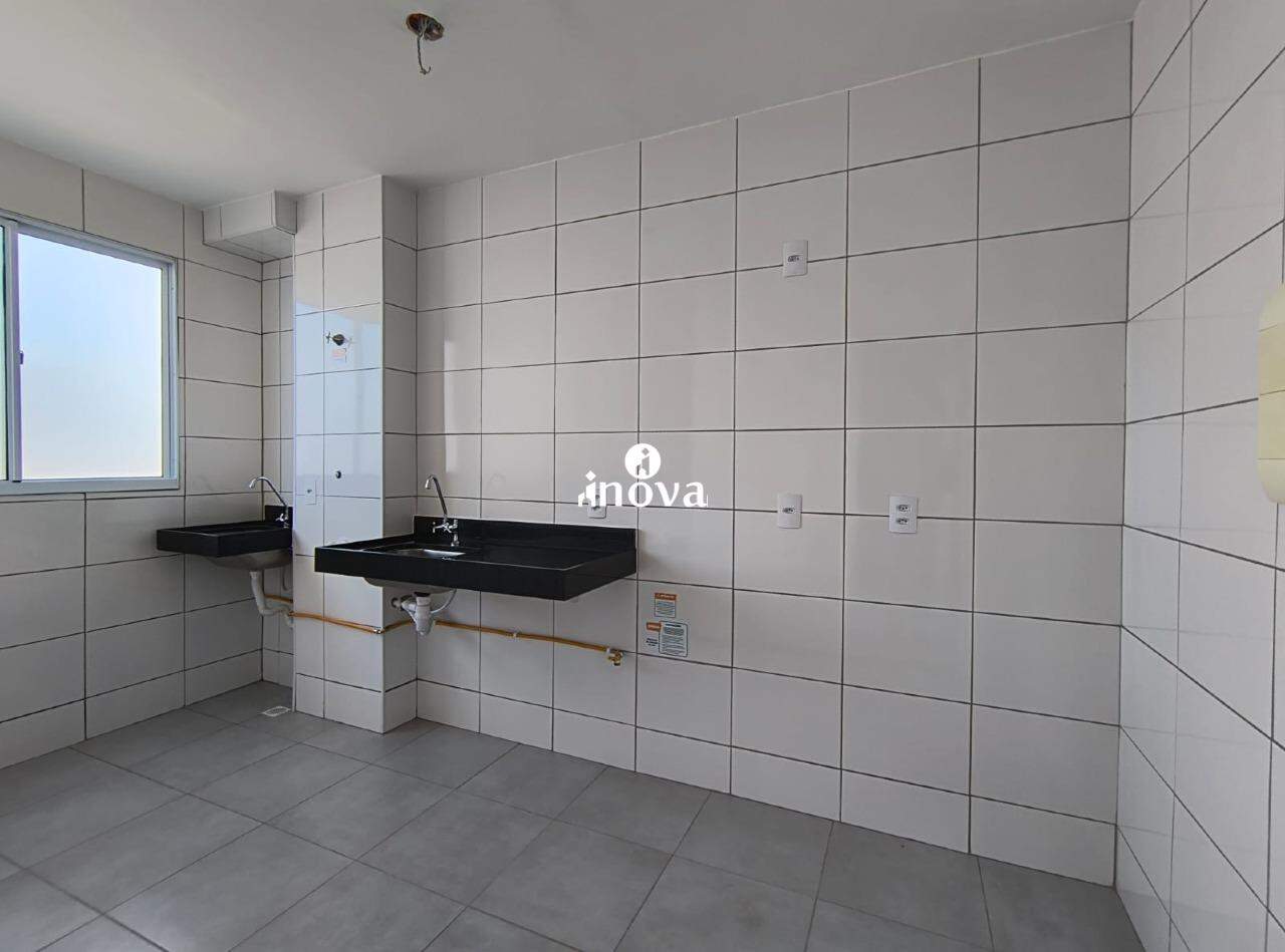 Apartamento à venda no Manoel Mendes: 