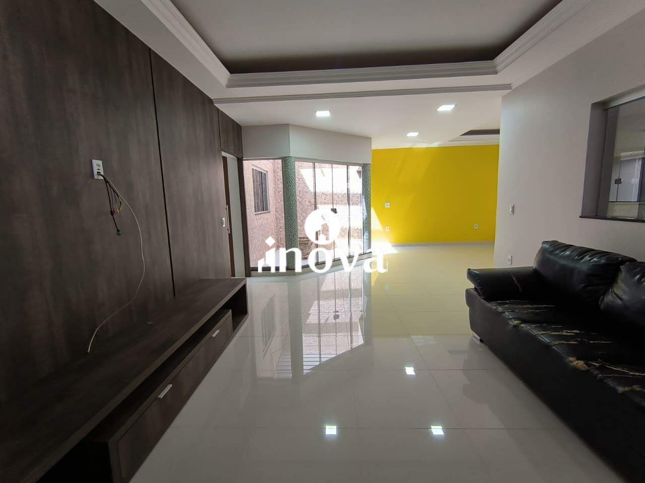 Casa para aluguel no Nenê Gomes, Jardim: 