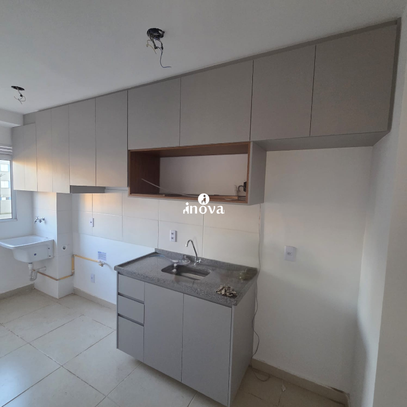Apartamento à venda no Jardim do Lago: 