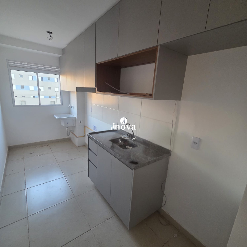 Apartamento à venda no Jardim do Lago: 