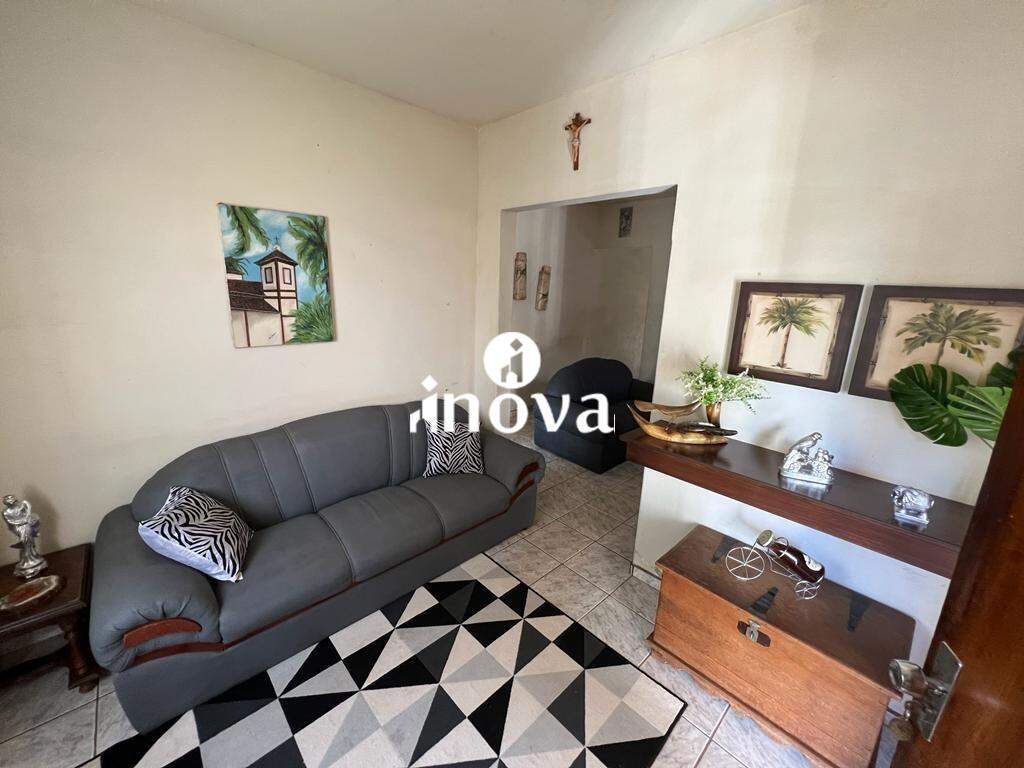 Casa à venda no Abadia: 