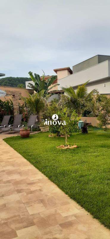 Casa Condomínio à venda no Rural: 