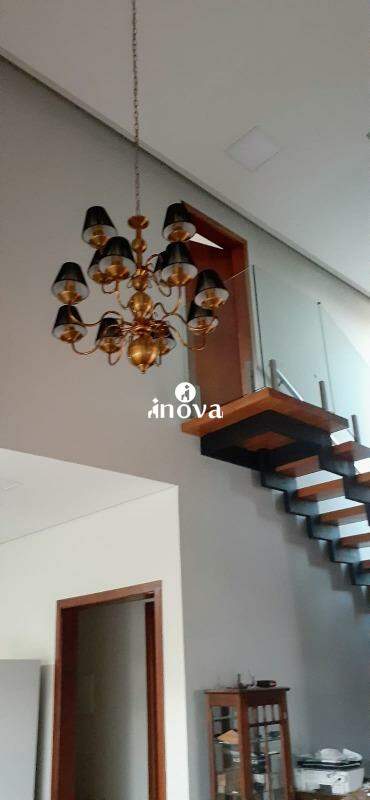 Casa Condomínio à venda no Rural: 