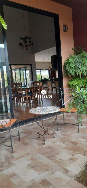 Casa Condomínio à venda no Rural: 