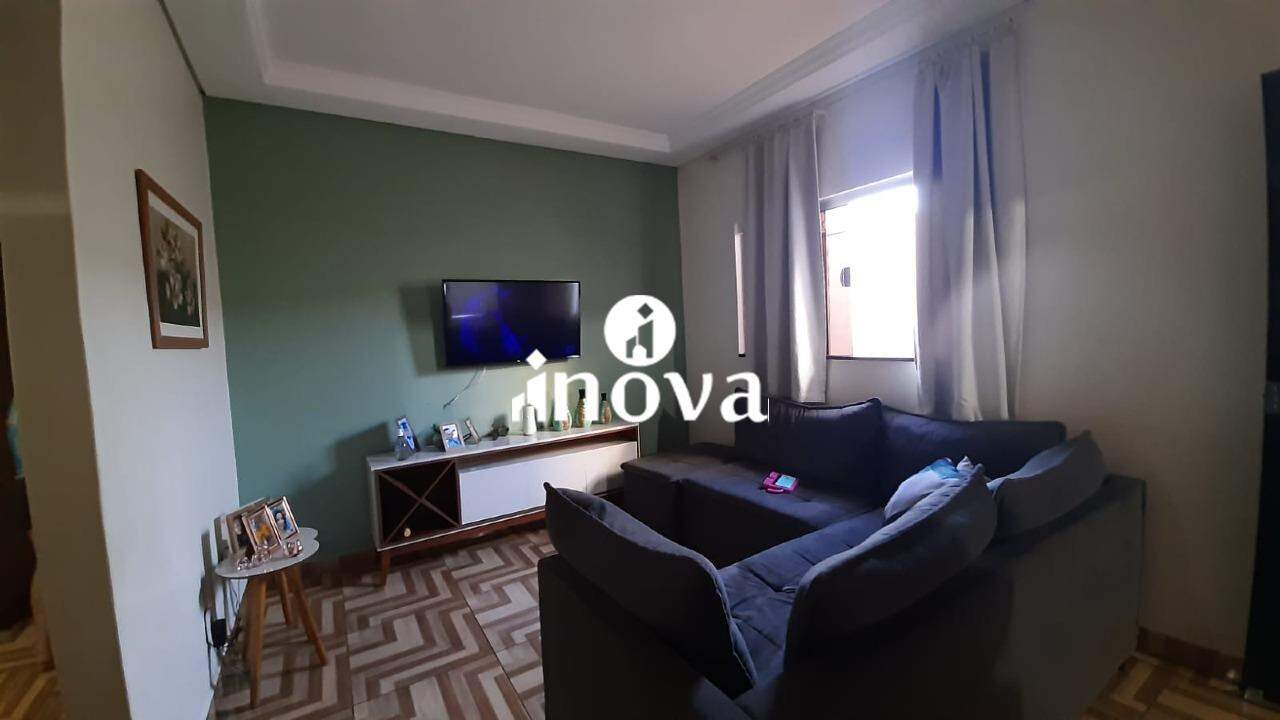 Casa à venda no Itália, Jardim: 