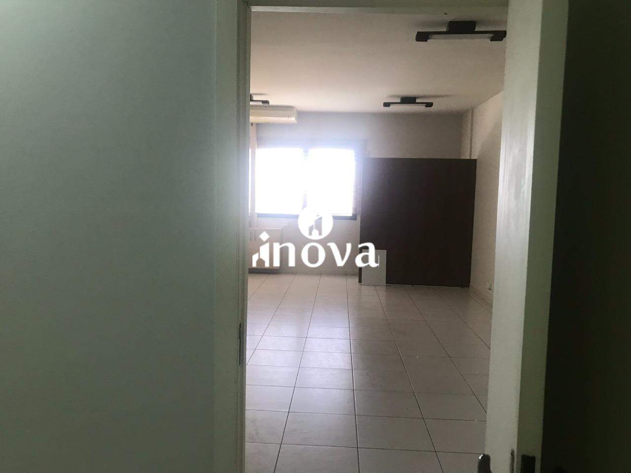 Sala ou Loja à venda no Centro: 