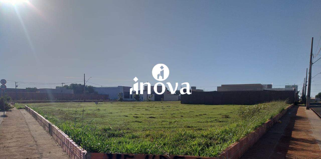 Terreno/Área à venda no Laranjeiras, Parque das: 