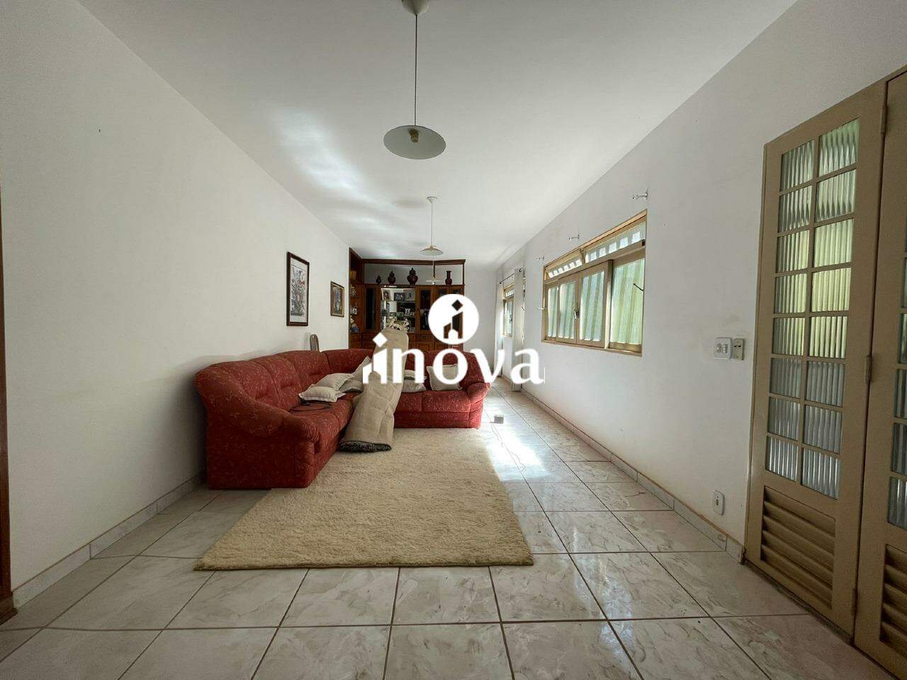 Casa à venda no Fabrício: 