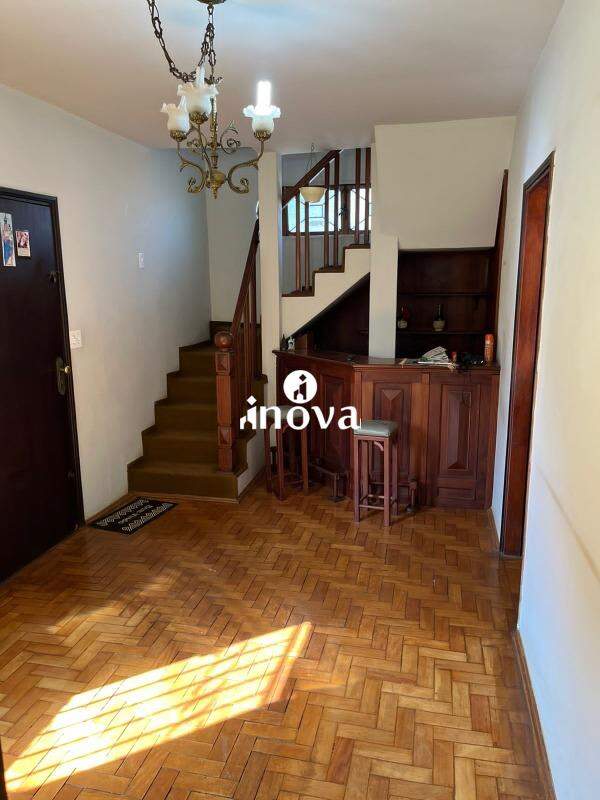 Casa à venda no Abadia: 