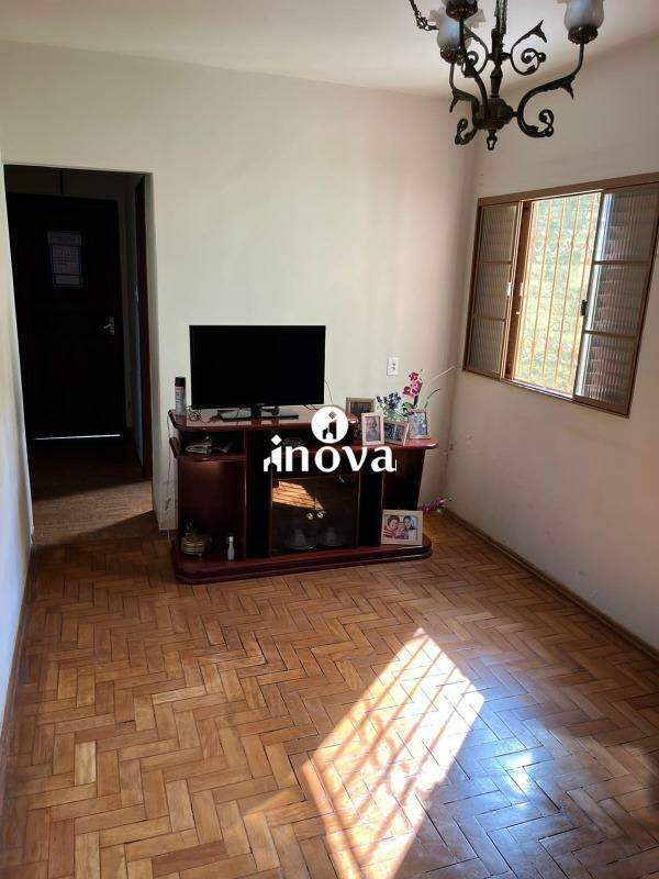 Casa à venda no Abadia: 