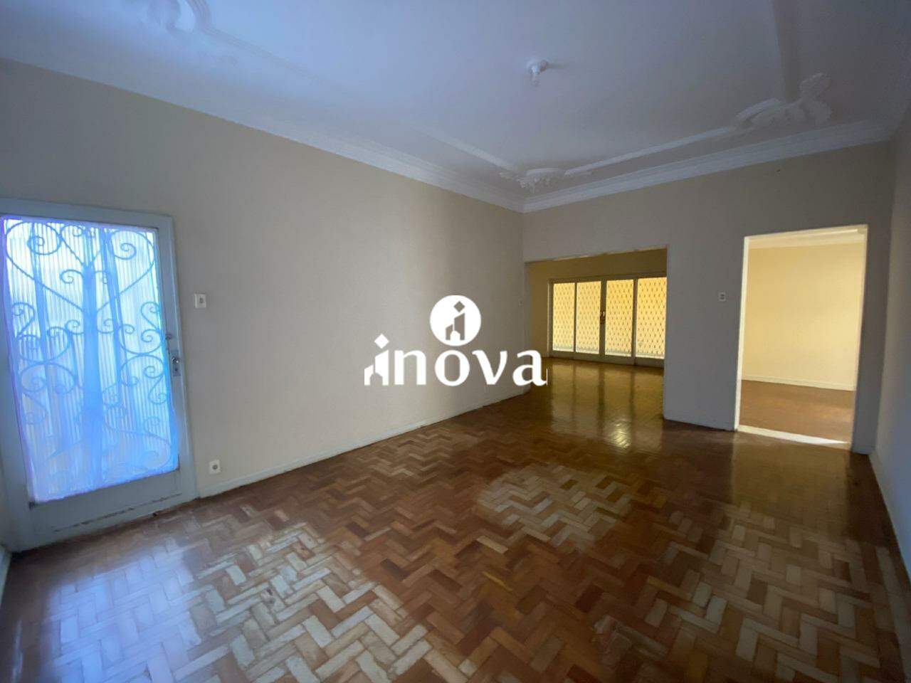 Casa à venda no São Sebastião: 