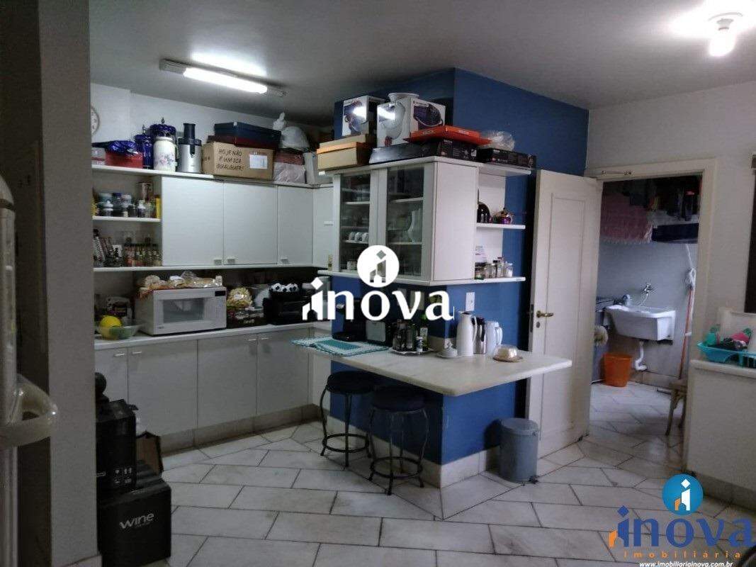 Apartamento à venda no Mercês: 