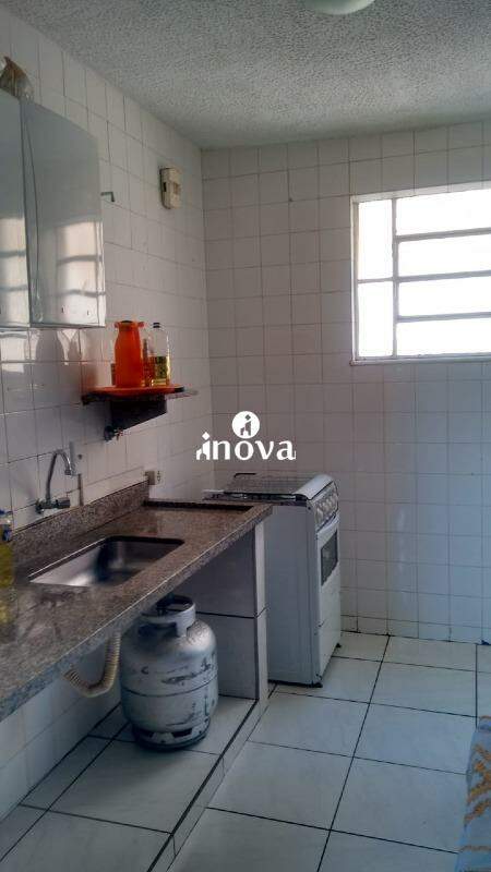 Apartamento à venda no Frei Eugênio: 