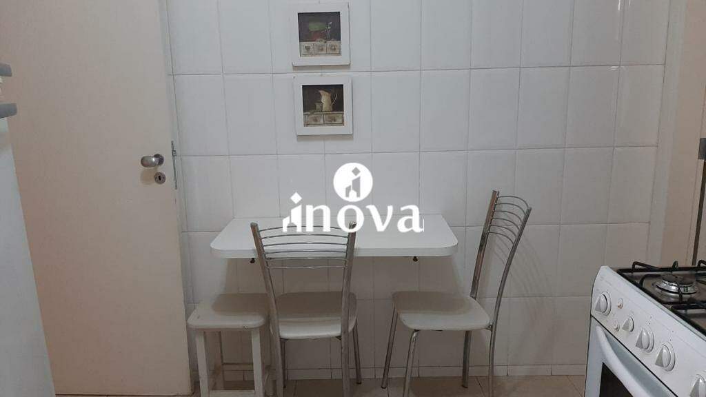 Apartamento à venda no Mercês: 