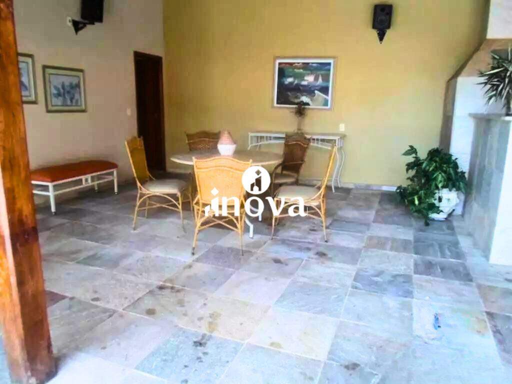 Casa à venda no Vila Olímpica: 