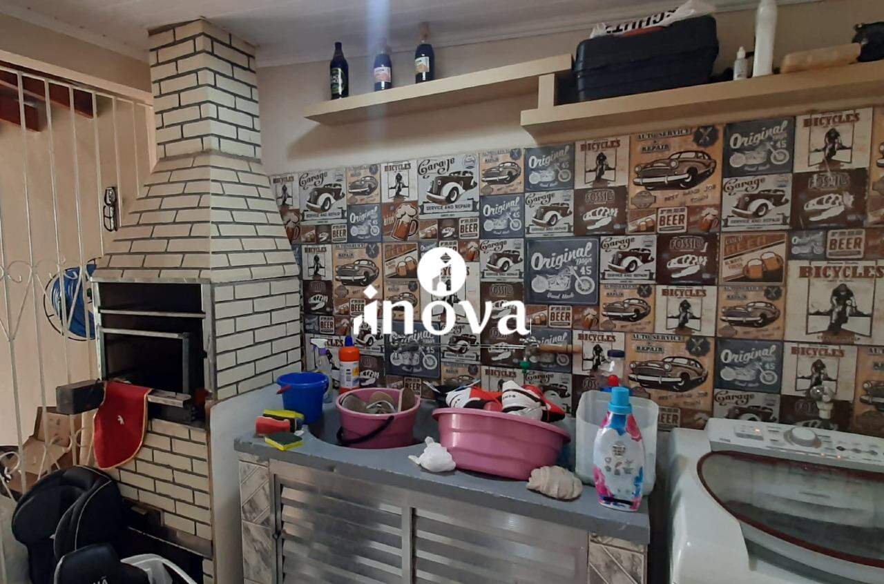 Casa à venda no Costa Teles I: 