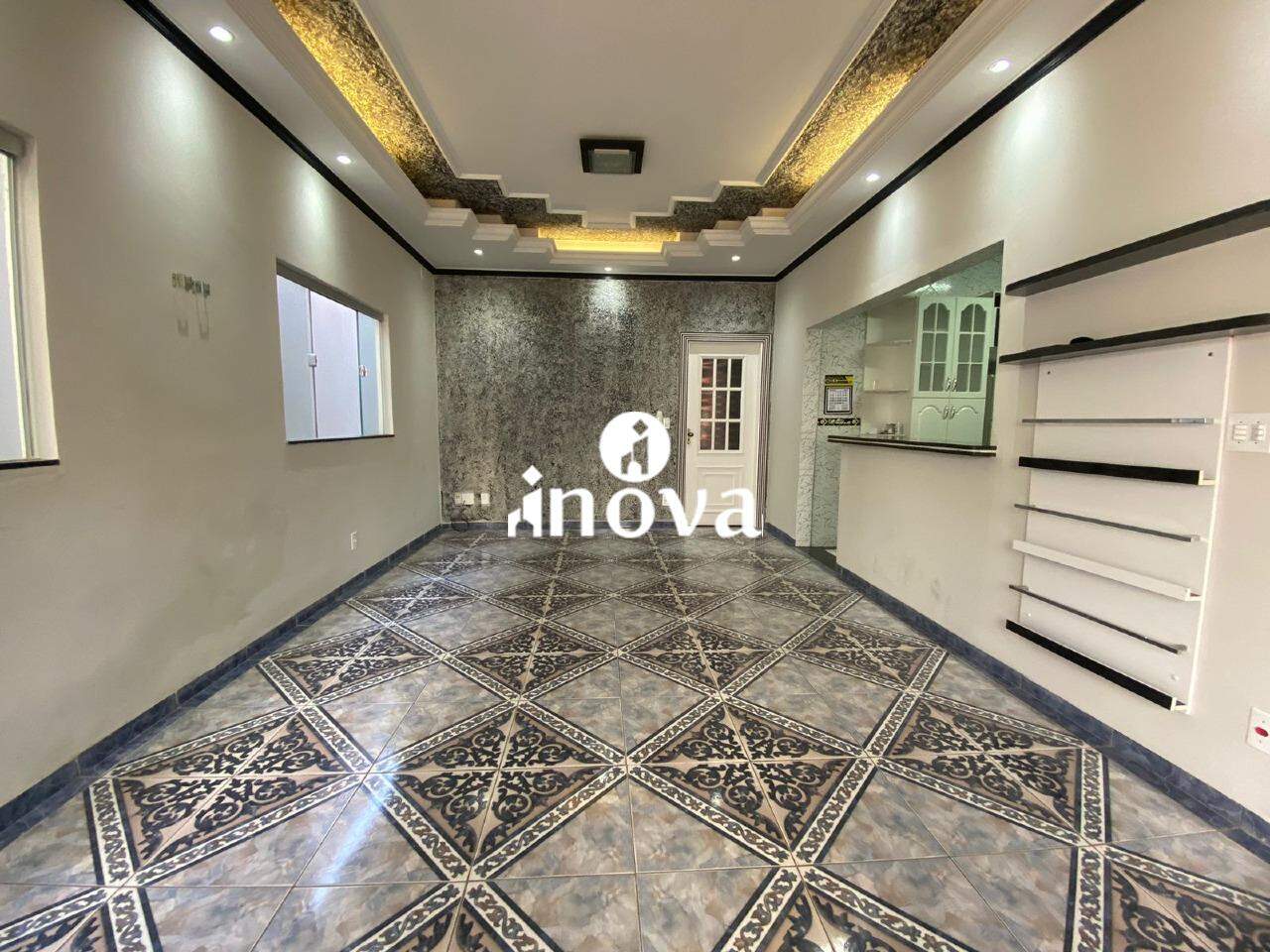 Casa à venda no Elza Amui I: 