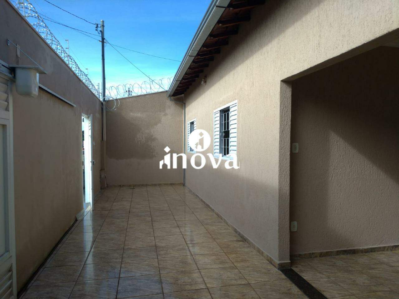 Casa à venda no Costa Teles I: 