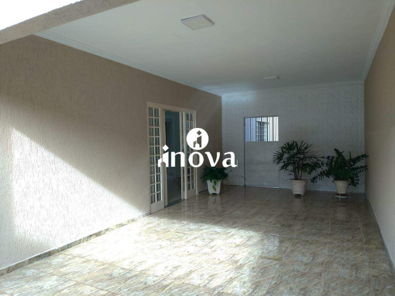 Casa à venda no Costa Teles I: 