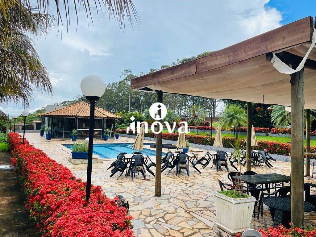 Chácara / Sítios à venda no Chácaras Di Carvalho: 