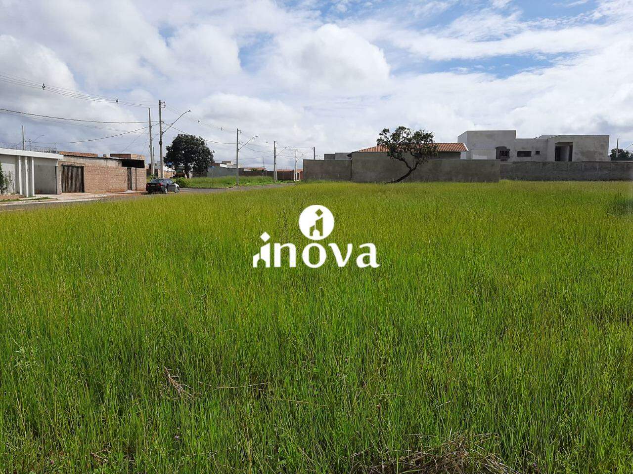 Terreno/Área à venda no Laranjeiras, Parque das: 