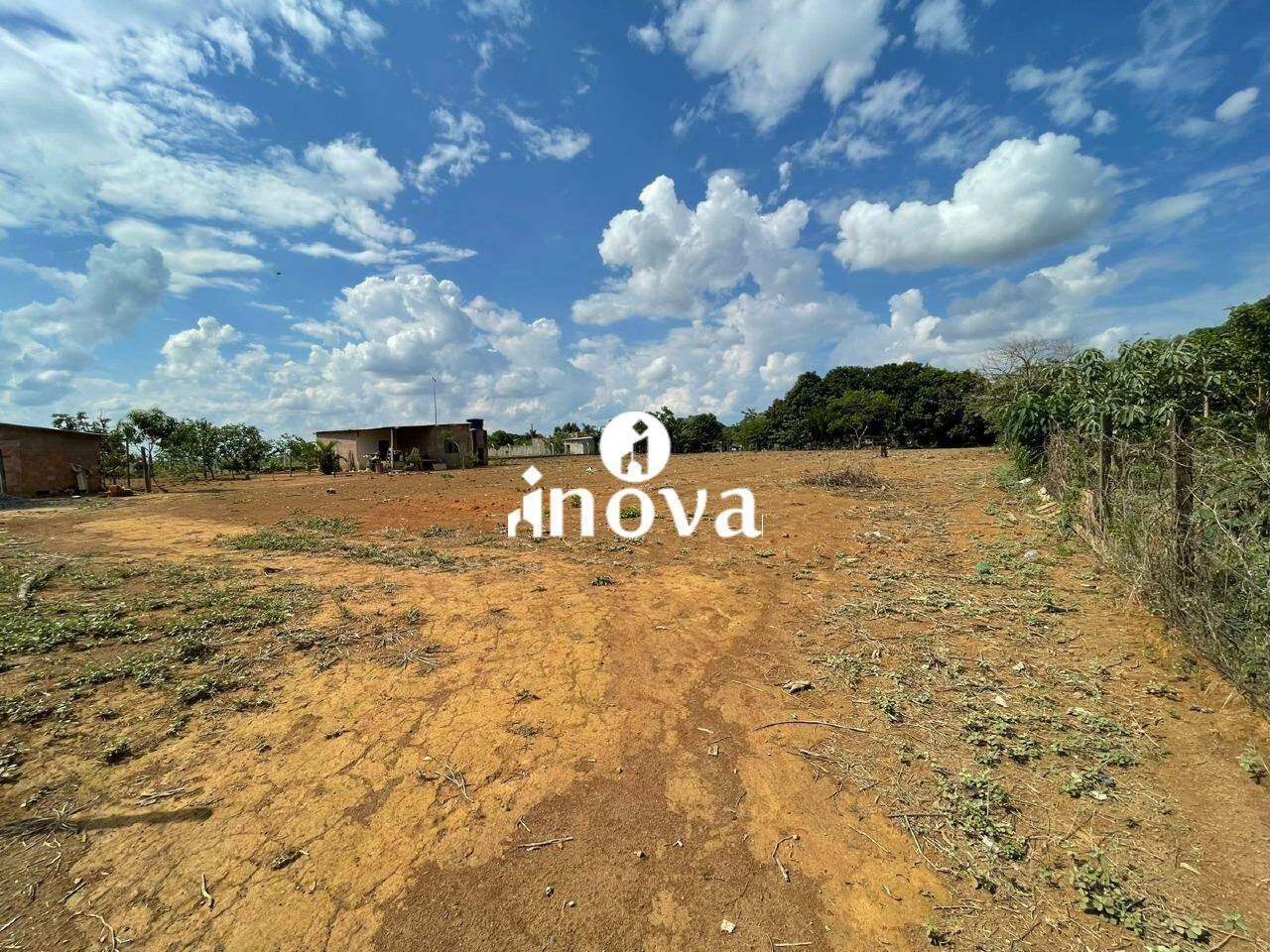 Chácara / Sítios à venda no Rural: 