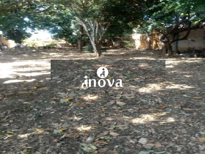 Terreno/Área à venda no São Benedito: 