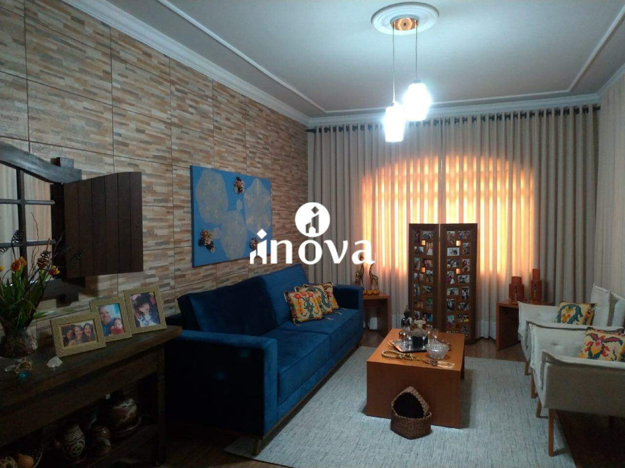 Casa à venda no Amoroso Costa: 