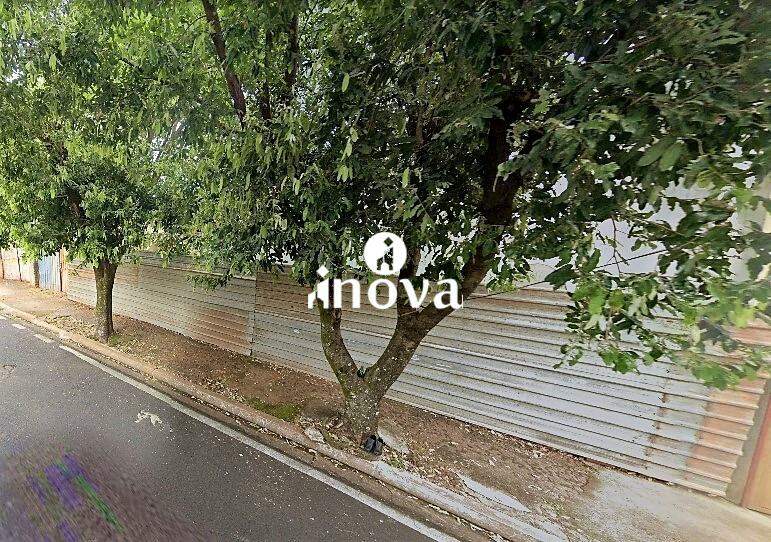 Terreno/Área à venda no Abadia: 