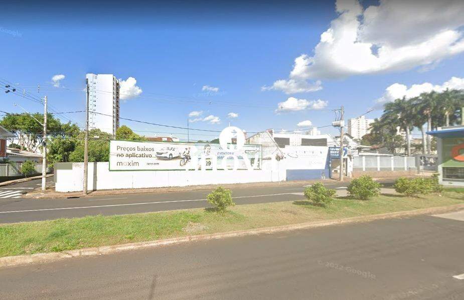 Terreno/Área à venda no Abadia: 