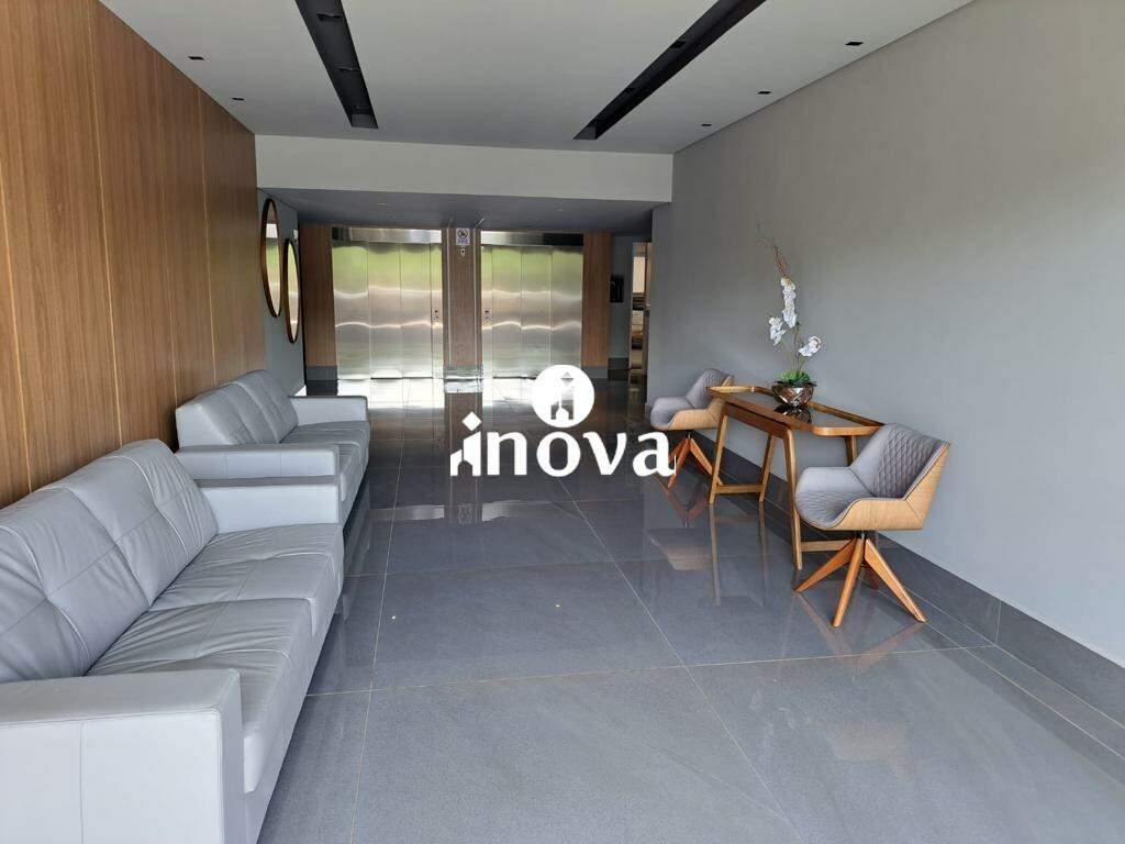 Apartamento à venda no Jardim do Lago: 