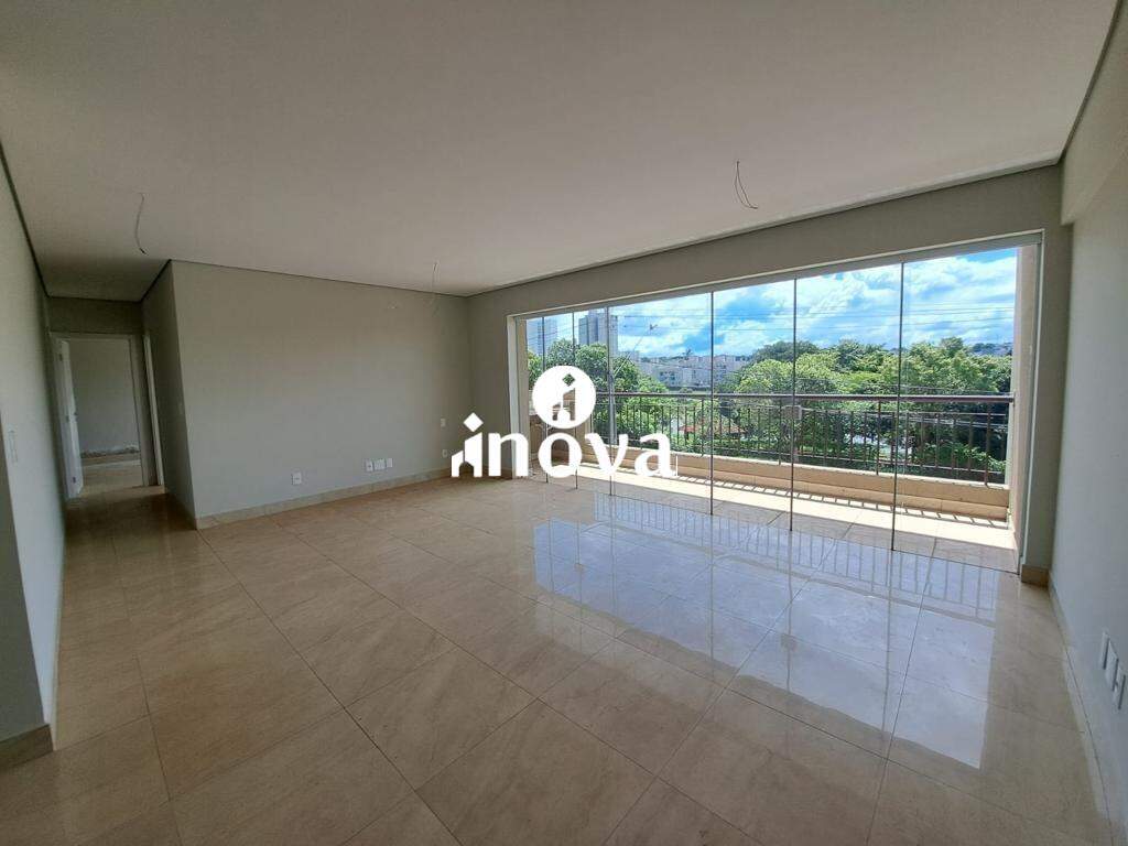 Apartamento à venda no Jardim do Lago: 