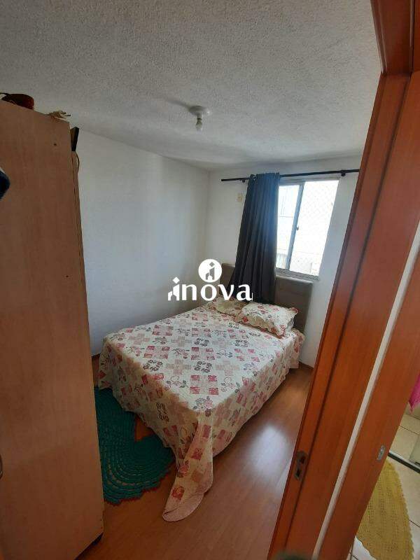 Apartamento à venda no Zeca Mendes: 