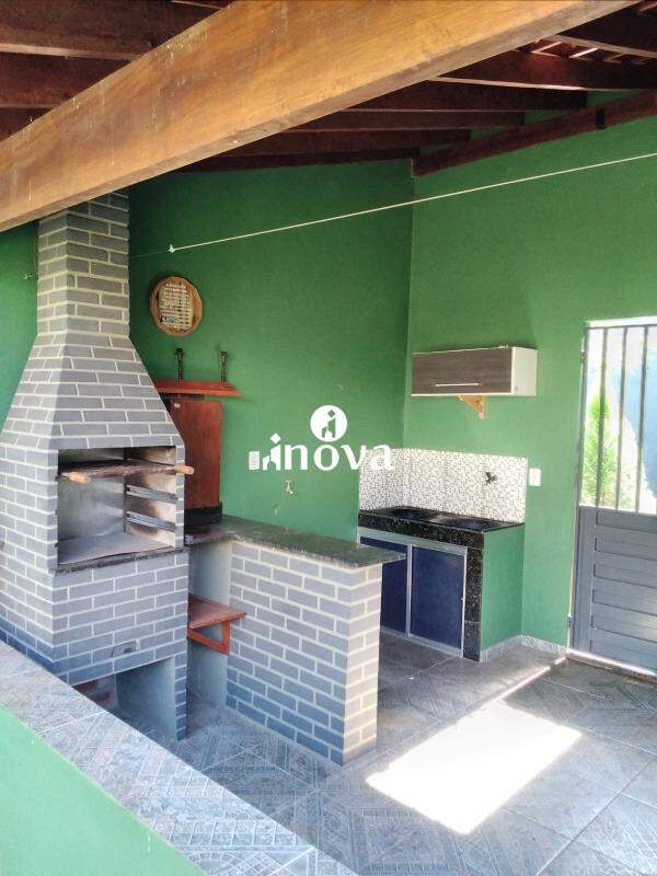 Casa à venda no Elza Amui I: 