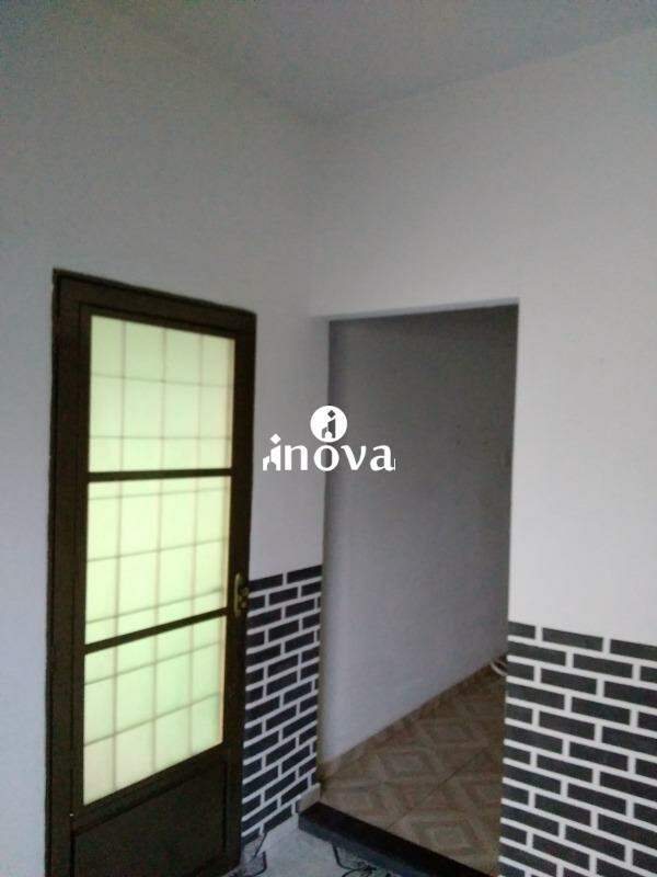 Casa à venda no Elza Amui I: 