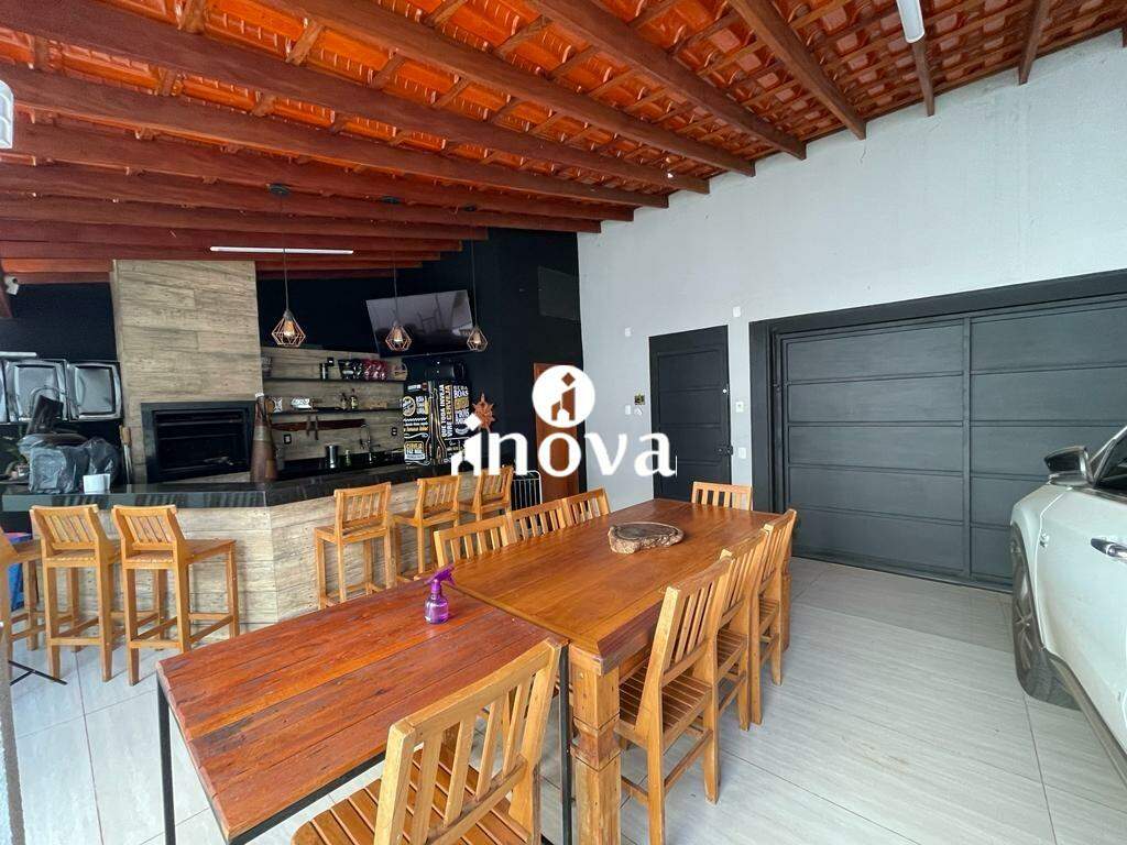 Casa à venda no Estados Unidos - Res.: 