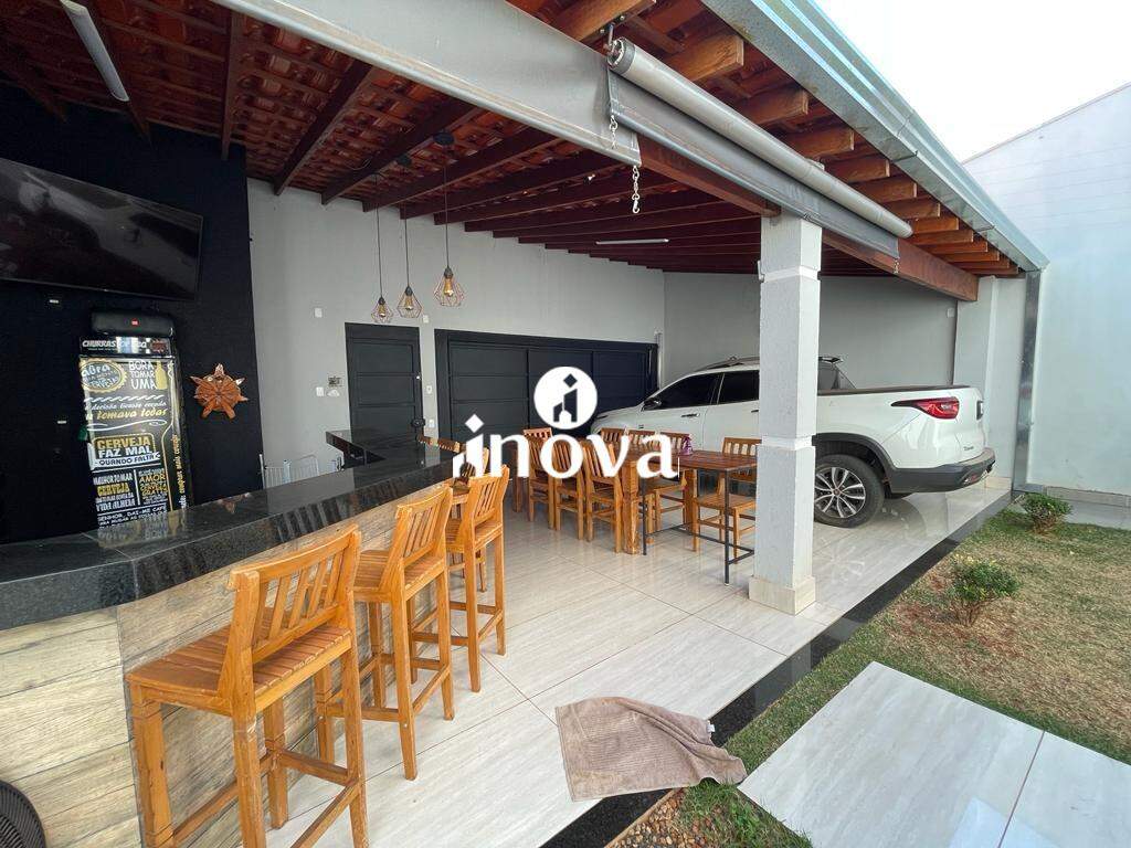 Casa à venda no Estados Unidos - Res.: 