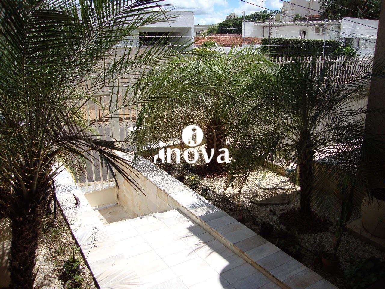 Casa à venda no Alexandre Campos - Jardim: 