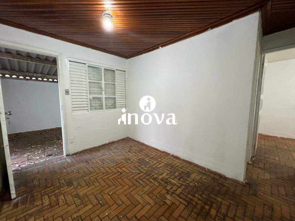 Casa à venda no Cássio Rezende: 
