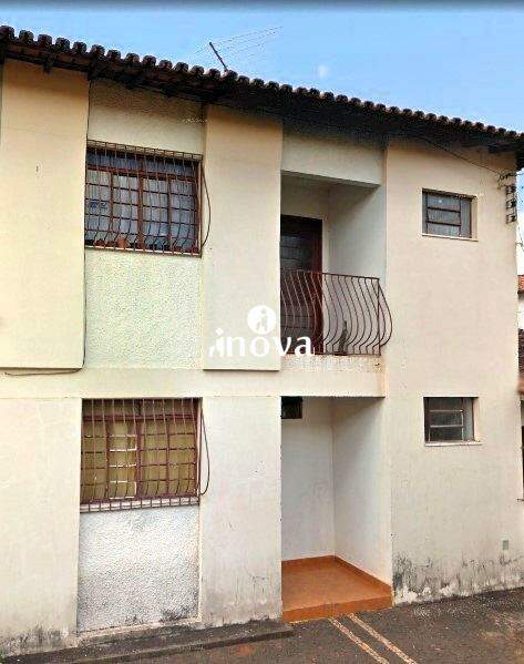 Casa à venda no Mercês: 