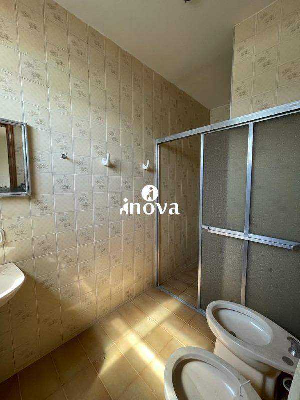 Casa à venda no Mercês: 