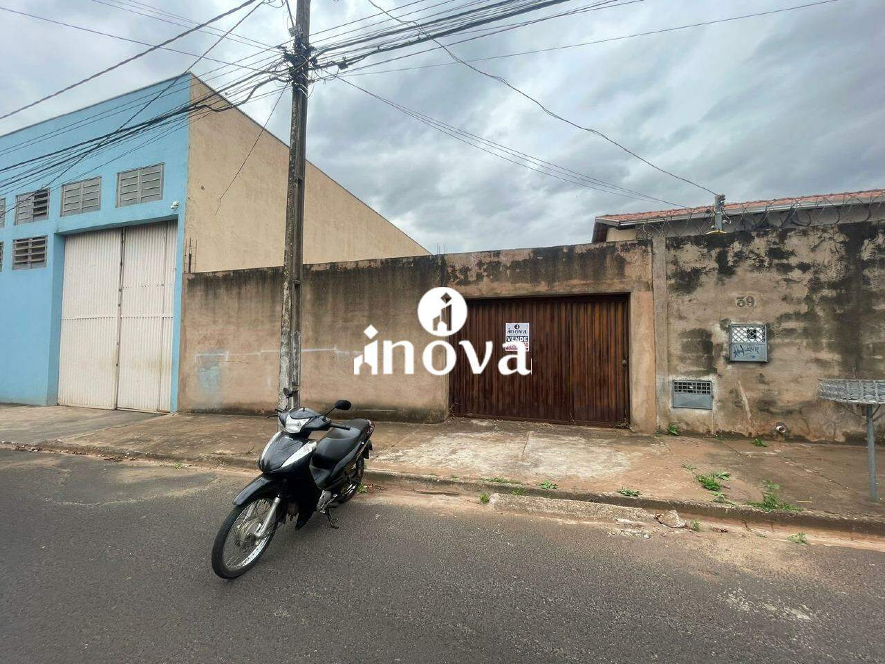 Terreno/Área à venda no São José - Parque: 