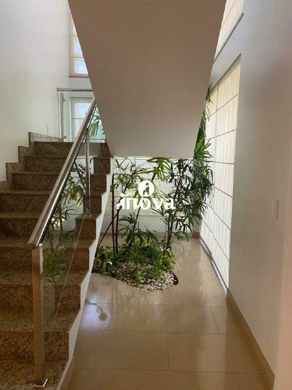 Casa Condomínio à venda no Condomínio Budeus: 