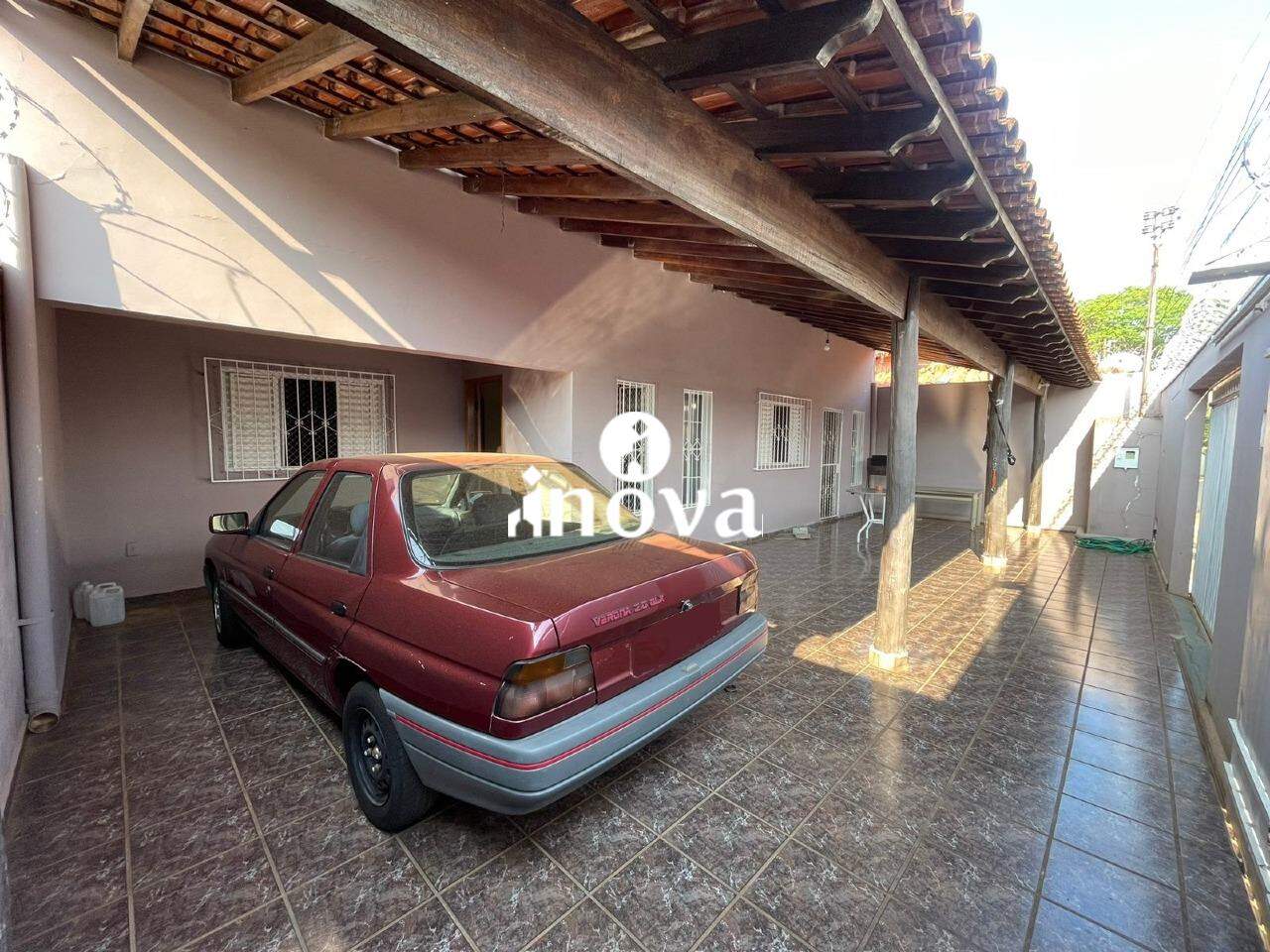 Casa à venda no Volta Grande: 