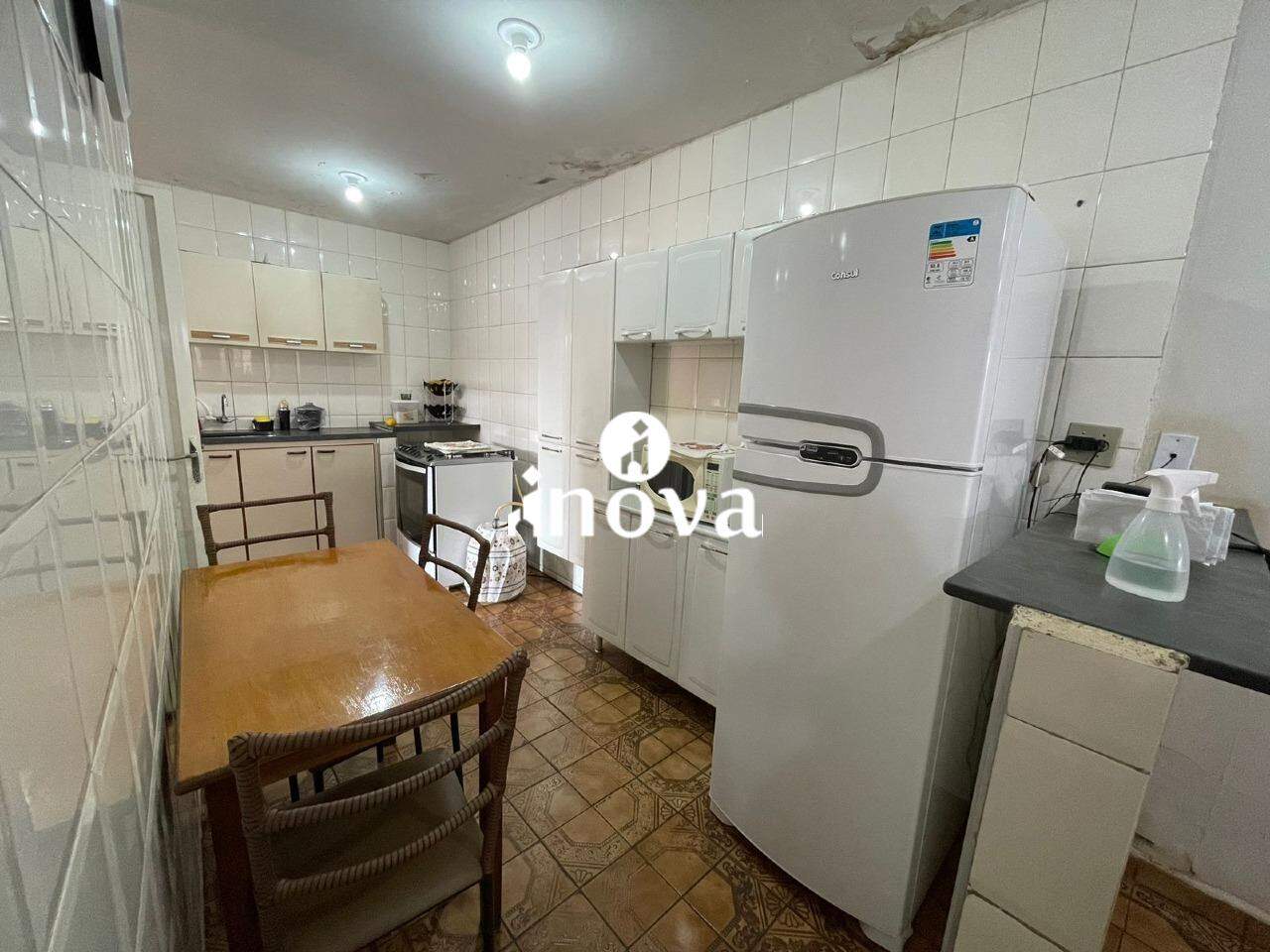 Casa à venda no Volta Grande: 