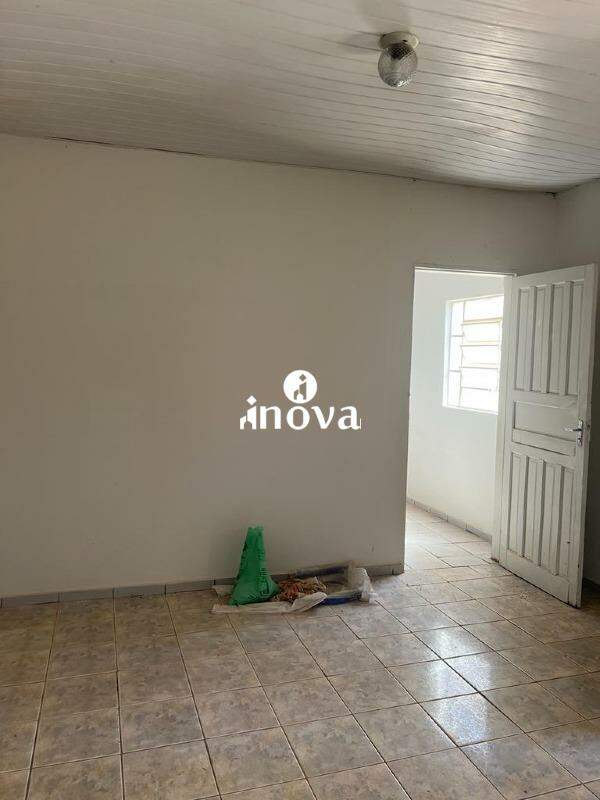 Casa à venda no Fabrício: 